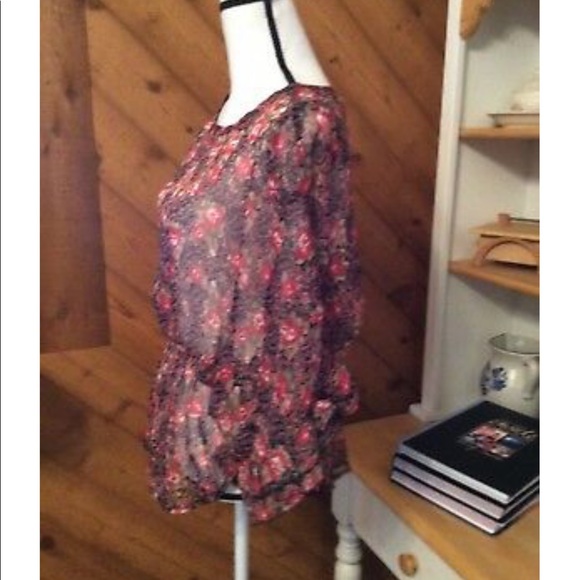YA LOS ANGELES Black Red Floral Sheer Ruffle TOP M - Picture 3 of 11
